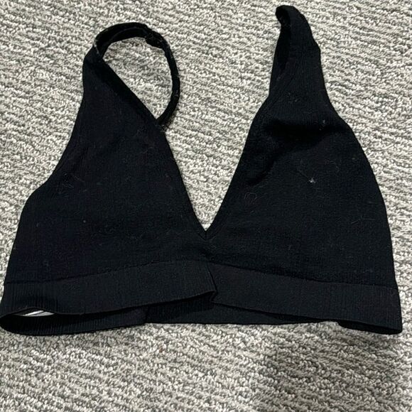 Pink bra  - Picture 1 of 3